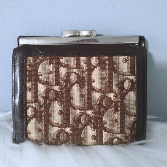 Dior Trotter vintage kisslock wallet EUC - Picture 7 of 10